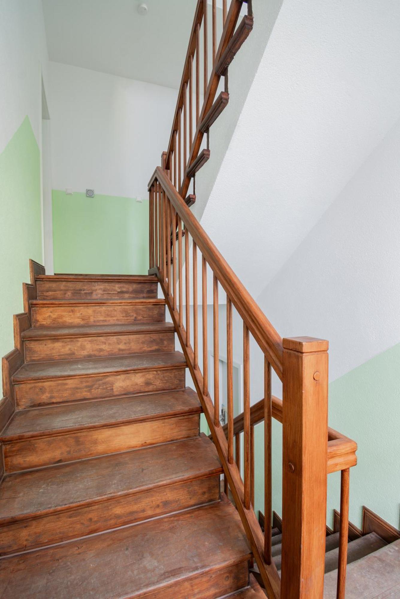 Im Gruenen Von Mit Wlan Und Balkon Apartment